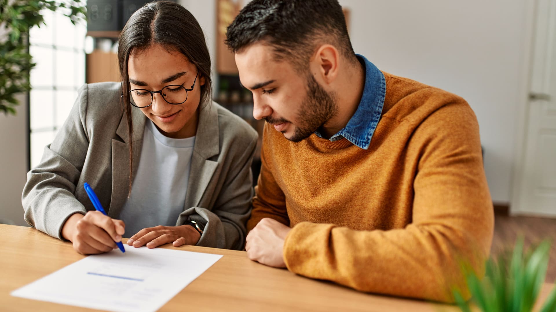 découvrez les meilleures offres d'assurance habitation pour août 2025. protégez votre foyer avec des garanties adaptées à vos besoins et profitez de conseils avisés pour choisir la couverture qui vous convient le mieux.