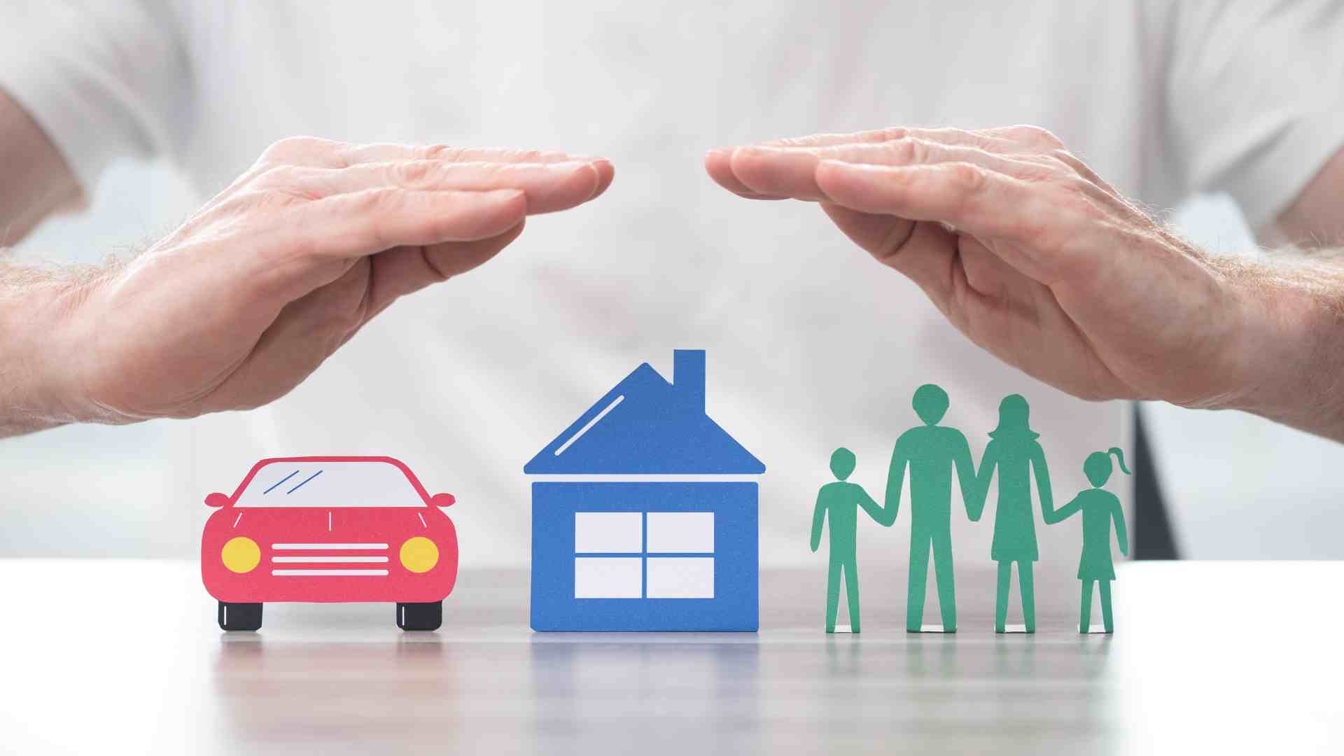 protégez votre habitation et vos biens contre les dégâts causés par les tornades grâce à une assurance sur mesure. découvrez nos garanties, tarifs et conseils pour bien choisir votre assurance tornades.