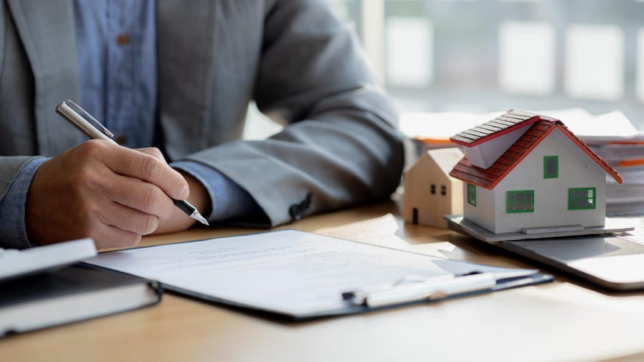 découvrez comment monty munford valorise hometruth à 4 millions de dollars, une innovation destinée à révolutionner le secteur de l'assurance habitation grâce à des solutions technologiques avancées.