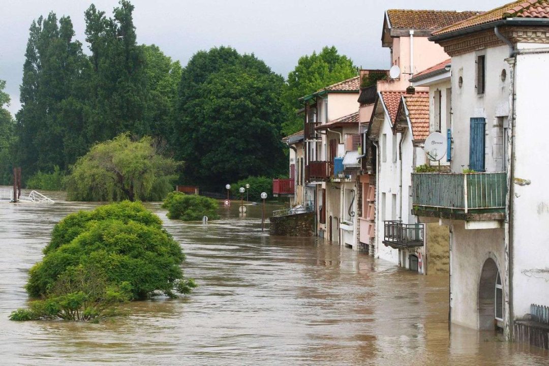 informations et actualités sur les catastrophes naturelles dans les deux-sèvres : prévention, impacts et conseils pour se protéger.