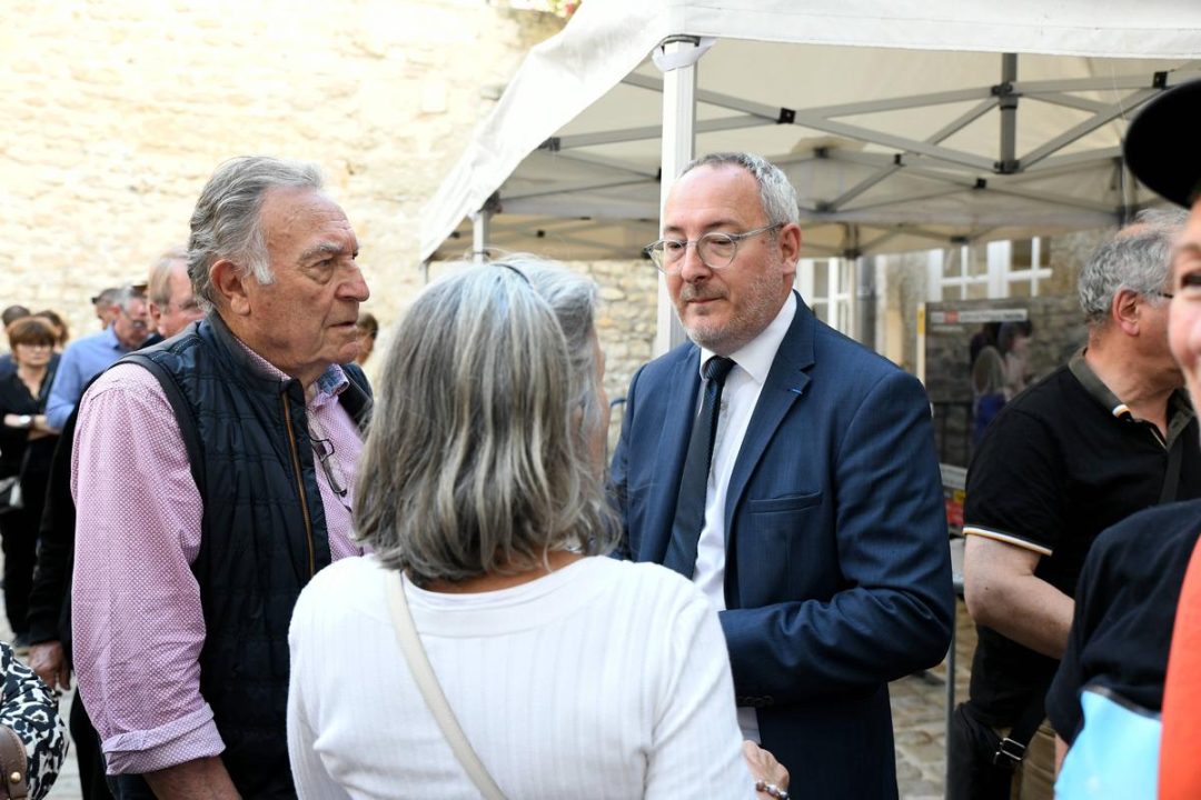 découvrez comment fabrice barusseau réinvente l’assurance pour relever les défis actuels et futurs, en proposant des solutions innovantes et adaptées aux besoins modernes.