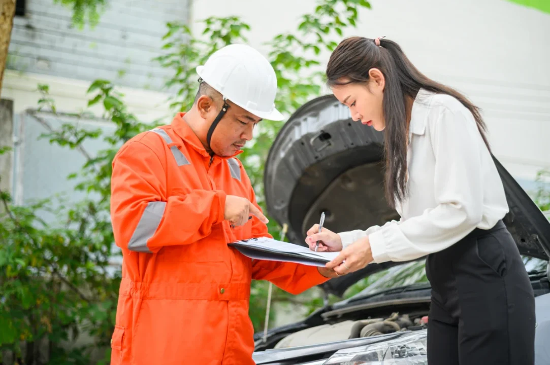 découvrez comment l'intelligence artificielle influence les décisions de refus de remboursement en assurance et ce que cela signifie pour les assurés.