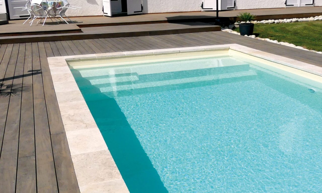 découvrez la réponse du syndic concernant l'installation d'une piscine sur balcon, les règles à respecter et les conseils pour éviter les litiges.